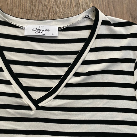 CJLA Striped V-Neck Tee - Picture 3 of 4
